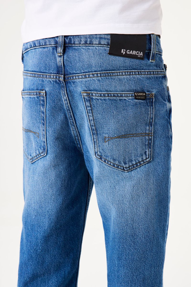 Garcia Jeans Ilyano Medium Used